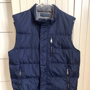 ORVIS Men’s Down Filled Nylon Puffer Vest Navy Blue Medium